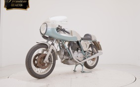 DUCATI 750 SS