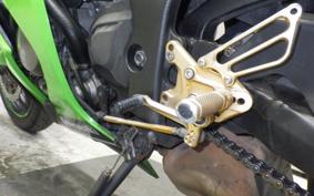KAWASAKI ZX 10 NINJA R 2011