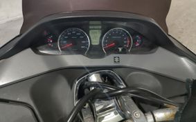 SUZUKI SKYWAVE 250S CJ44A