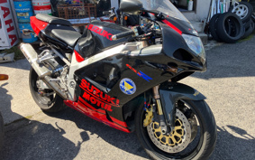 SUZUKI GSX-R1000 2001 GT74A