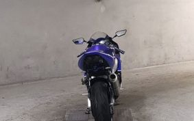 YAMAHA YZF-R1 1999 RN011