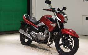 SUZUKI GSR250 2020