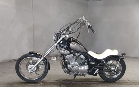 YAMAHA VIRAGO 250 3DM