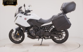 HONDA NT1100 2022 SC84