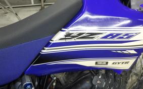 YAMAHA YZ85LW CB10C