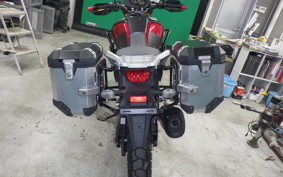 SUZUKI Vｽﾄﾛｰﾑ1000A 2015 VU51A