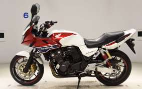 HONDA CB400 SUPER BOLDOR A 2015 NC42