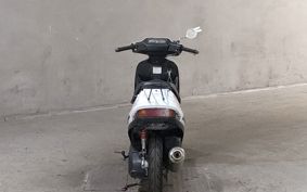 SUZUKI ADDRESS V100 CE13A
