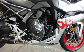 SUZUKI GSX-8R 2025 EM1AA