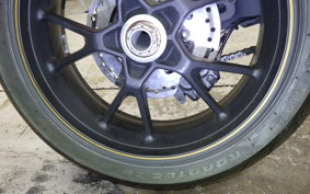 TRIUMPH SPEED TRIPLE 2013