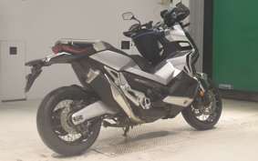HONDA X-ADV 750 2017 RC95