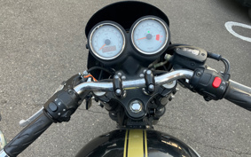 TRIUMPH TRIUMPH THRUXTON 2013 TJ9147