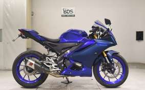 YAMAHA YZF-R15 2017