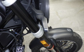 HUSQVARNA SVARTPILEN 401 2021