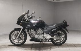 HONDA ZELBIS MC25