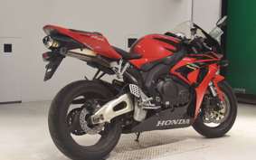 HONDA CBR1000RR 2006 SC57