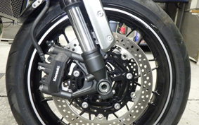 KAWASAKI Z900RS 2025 ZR900K