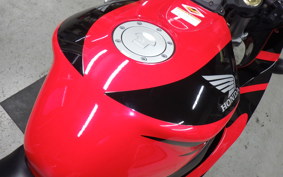 HONDA CBR1000RR 2006 SC57