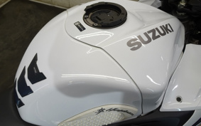 SUZUKI Hayabusa 2022 EJ11A