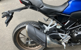 HONDA CB250R MC52
