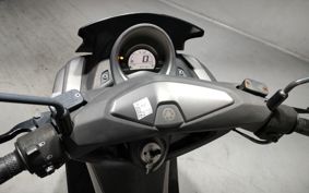 YAMAHA N-MAX 125 SED6J