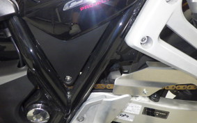 HONDA CB1300SF SUPER FOUR Gen. 3 2025 SC54