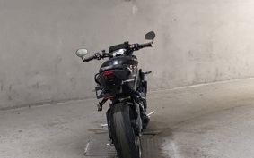 TRIUMPH STREET TRIPLE RS 2022 HDA554