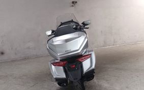 HONDA GL1800 TOUR DCT SC79