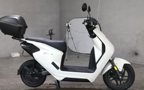 HONDA EM1 e: EF16