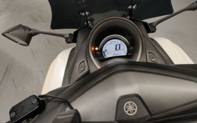 YAMAHA N-MAX 155 SG50J