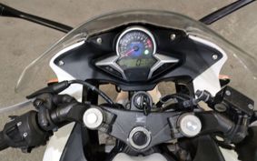 HONDA CBR250R MC41