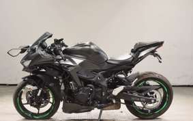 KAWASAKI ZX-25R ZX250E