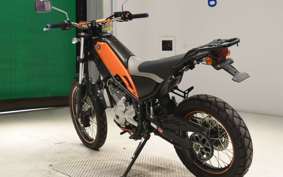 YAMAHA TRICKER DG10J
