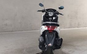 YAMAHA N-MAX 155 SG50J