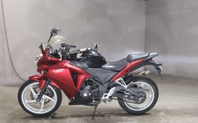 HONDA CBR250R MC41