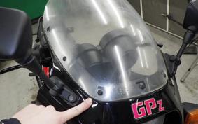 KAWASAKI GPZ400 1984 ZX400A