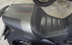 DUCATI DIAVEL Carbon 2016