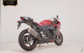 SUZUKI GSX-R750 2014