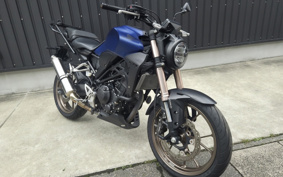 HONDA CB250R MC52