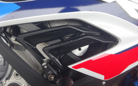 BMW M1000RR 2021 0E71