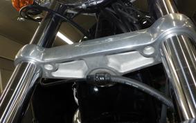 HARLEY XL883LI 2010