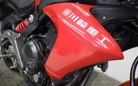 KAWASAKI ER600 N 2013