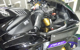 YAMAHA YZF-R1 M 2025 RN65J