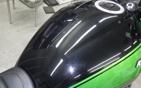 KAWASAKI Z900RS 2025 ZR900K