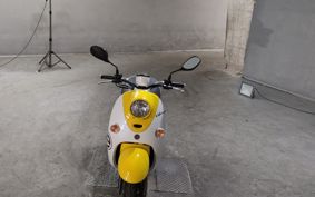 YAMAHA E-VINO SY11J