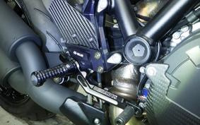 KTM ブラバス1300Rエディショ