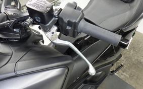 YAMAHA T-MAX 560 T 2026 SJ21J