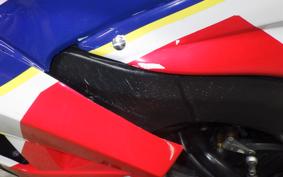 HONDA CBR600RR GEN 3 2007 PC40