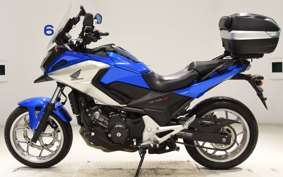 HONDA NC750X 2016 RC90