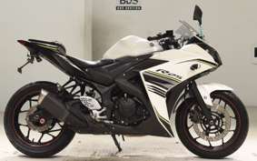 YAMAHA YZF-R25 2015 RG10J